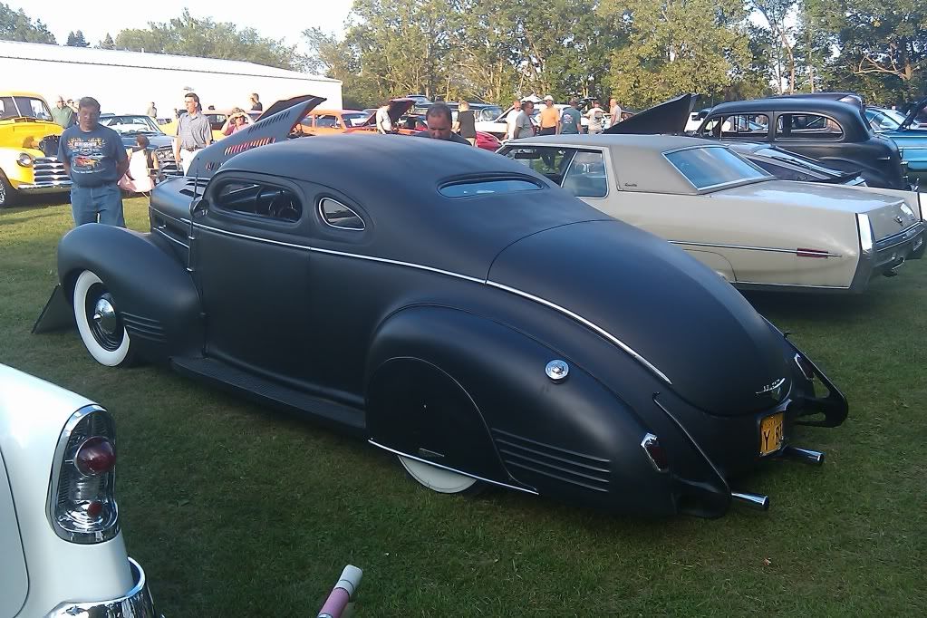 http://i267.photobucket.com/albums/ii282/swaiknow/39Desoto1.jpg