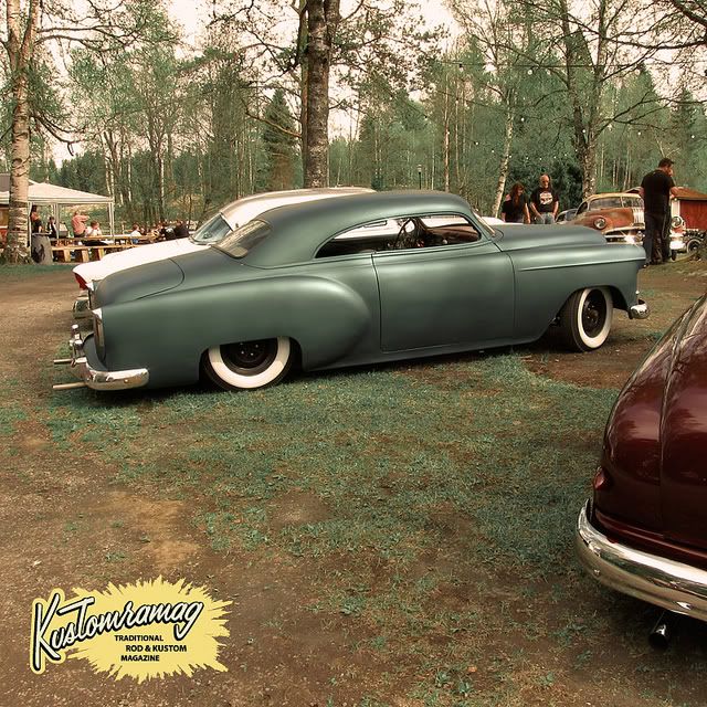 http://i267.photobucket.com/albums/ii282/swaiknow/53chevy2.jpg