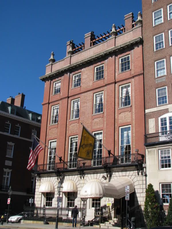 http://i267.photobucket.com/albums/ii283/sandyuspatriot/Boston/dc195c26.jpg