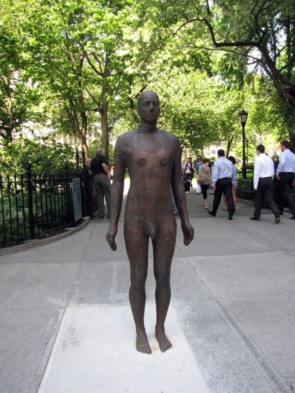 http://i267.photobucket.com/albums/ii283/sandyuspatriot/NY%202010/NYC-2010-691.jpg