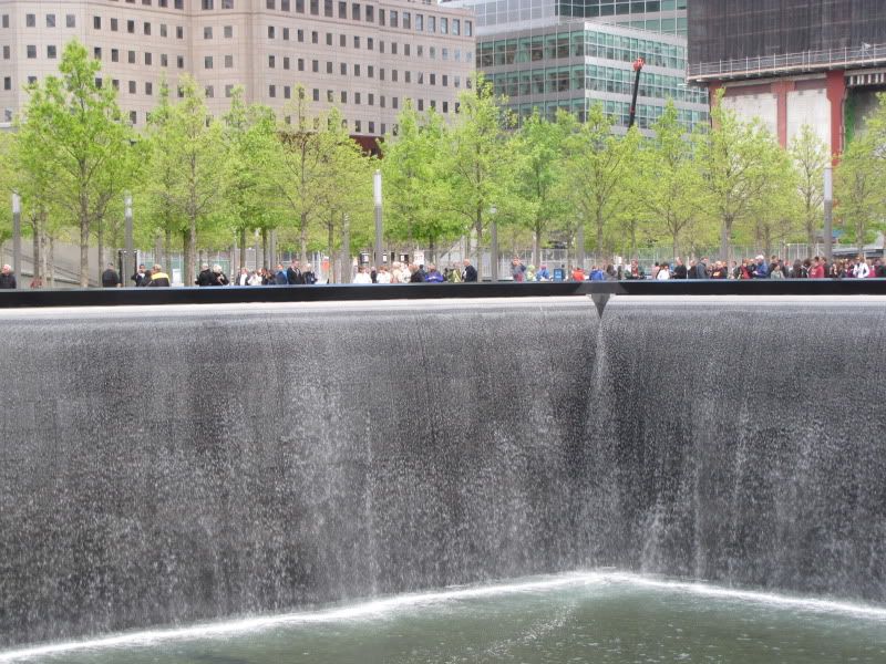 http://i267.photobucket.com/albums/ii283/sandyuspatriot/NYC%202012/NYC18.jpg
