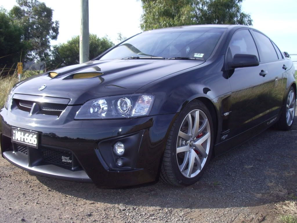 vx monaro bonnet