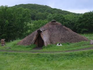 JomondwellinginHokkaido.jpg picture by Heritageofjapan