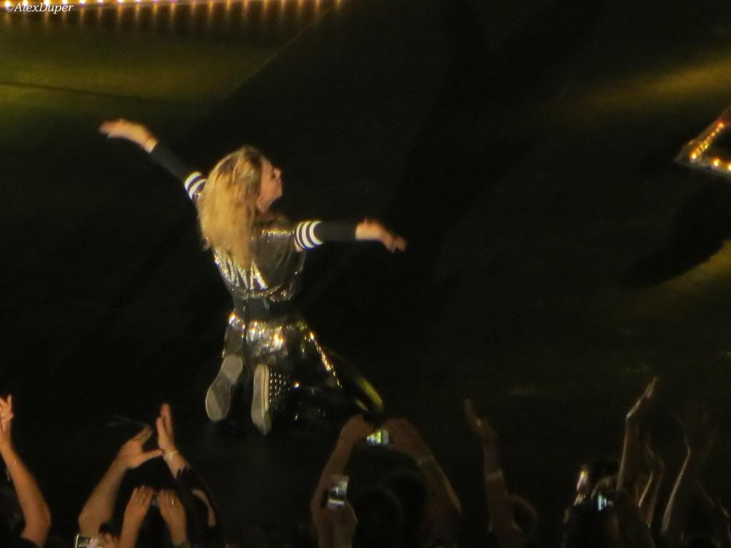Madonna hands