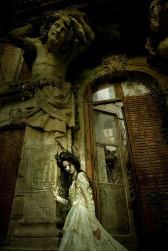 gothicphotos64_20070401_1264396797.jpg