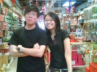 taken by ah ma.. funny lah her!!! haha...