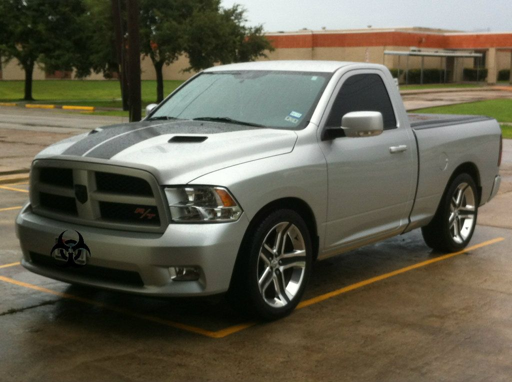 Dodge Ram R T Hood http://houstonperformancetrucks.com/showthread.php Dodge Ram R T Hood http://houstonperformancetrucks.com/showthread.php