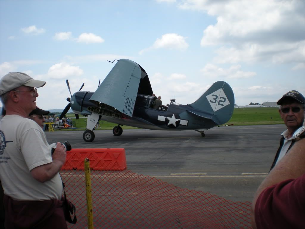 SB2CHelldiverport.jpg