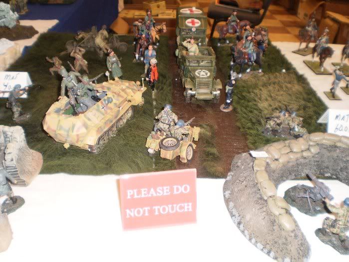 58Georgesdisplay-WWII6.jpg