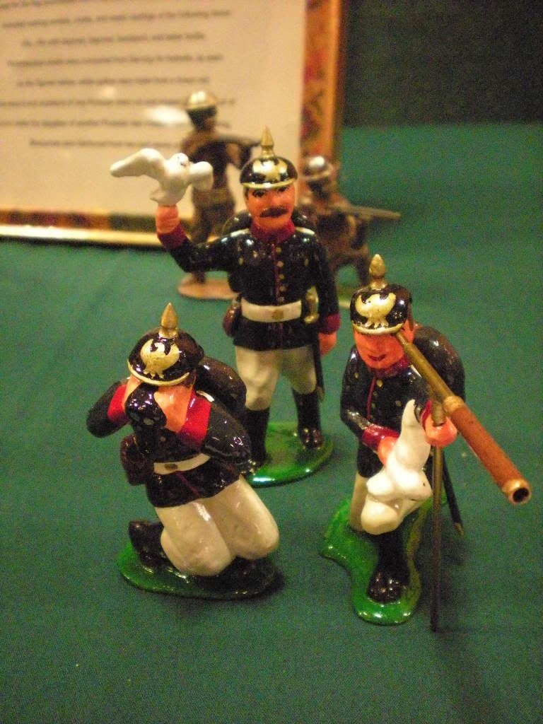 46_DuBois_dimestores_3.jpg