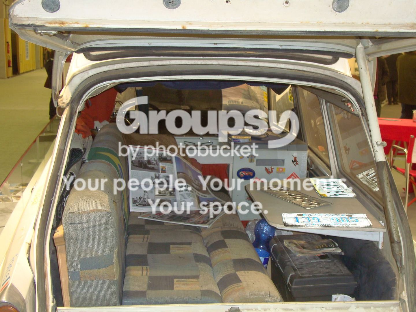 http://i267.photobucket.com/albums/ii283/bmb-63/DSC02416-1.jpg