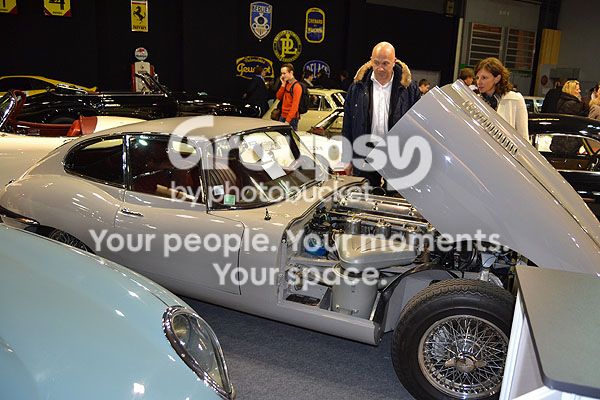 http://i267.photobucket.com/albums/ii283/bmb-63/autos/DSC_1300_zpsaac8a965.jpg