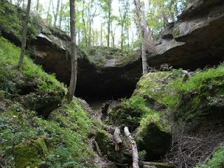 Hosaks Cave